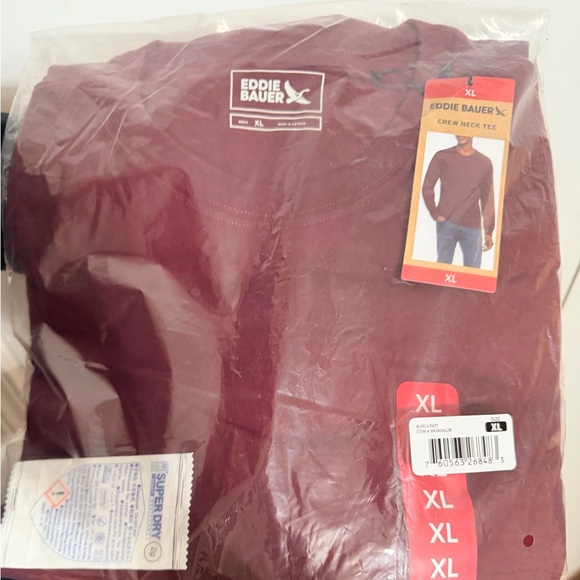 Eddie Bauer Men's Maroon Sweater - Picture 2 of 3